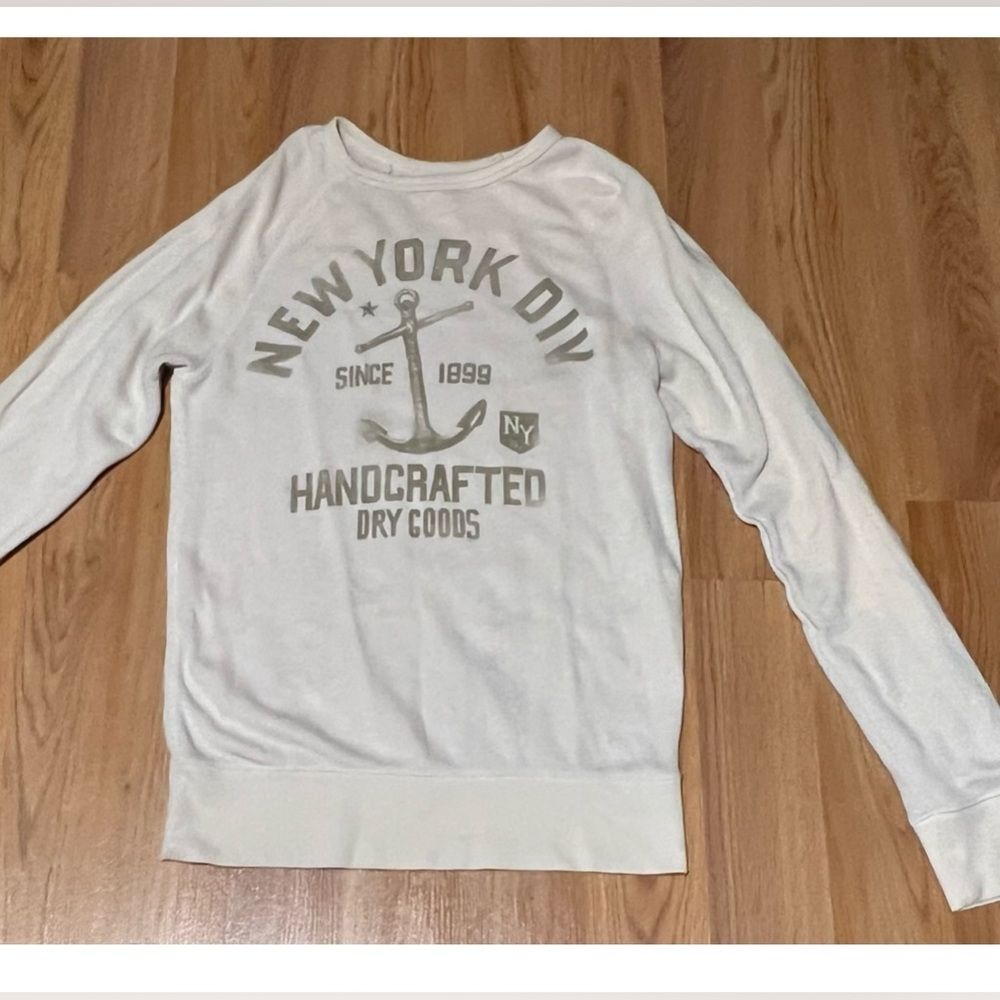MERONA Men’s pull -on long sleeve crewneck  Graphic sweater